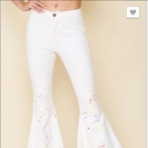 White pant